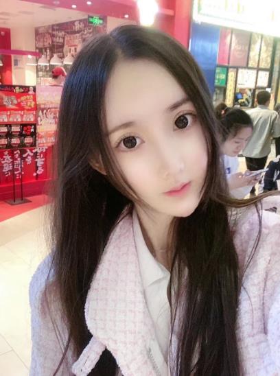 龍?zhí)羟?></div>
                    <div   id=