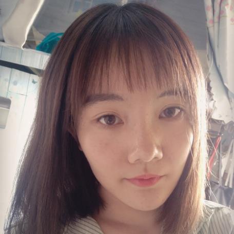 尤翊爍的全切雙眼皮術(shù)后照片