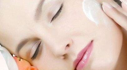 魏彤心雙眼皮靚麗改造！看看圖解案例激發(fā)你的時尚靈感