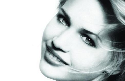 一位經(jīng)驗豐富的專家分享長沙貝美熊宜文做鼻子的整形效果和成功案例