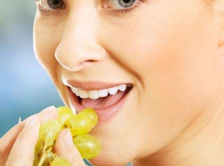 馮慶亮醫(yī)生的手術(shù)技術(shù)備受贊譽(yù)，廣受認(rèn)可的北京東方和諧醫(yī)療美容診所具備卓越醫(yī)術(shù)、聲名遠(yuǎn)播