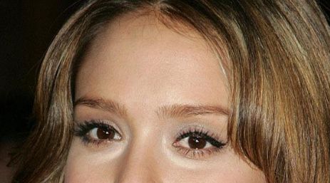 《裴旭芳整容手術(shù)體驗分享，隆胸安全可靠》