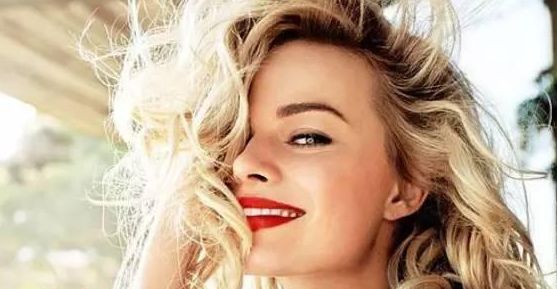 金華市第五醫(yī)院皮膚美容科醫(yī)生團(tuán)隊(duì)全面解析，醫(yī)生背景資料揭秘