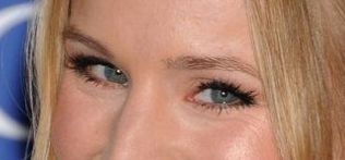 西安碑林童顏堂叢娟醫(yī)生多年經驗隆胸術后效果反饋，醫(yī)生資料詳細揭秘！