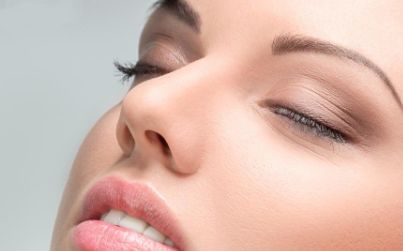 上海有名的術(shù)后眼袋修復(fù)專家陳超群院長案例盤點及價格分析