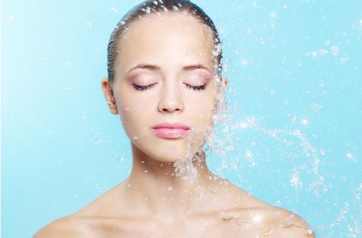 成都最佳雙眼皮修復(fù)技術(shù)分享，劉輔容案例值得參考