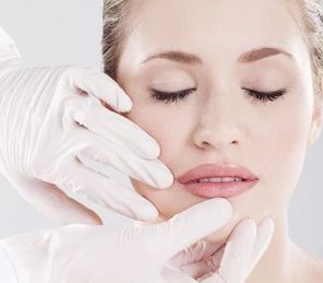 武漢協(xié)和李小丹醫(yī)生的技術(shù)如何？醫(yī)者分享改臉型案例評價，真實觀點(diǎn)！