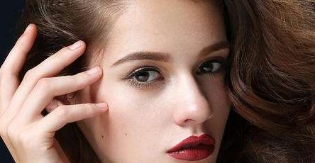 馬愛紅醫(yī)生_激光祛斑一次多少費(fèi)用？案例圖+價(jià)格表為參考！