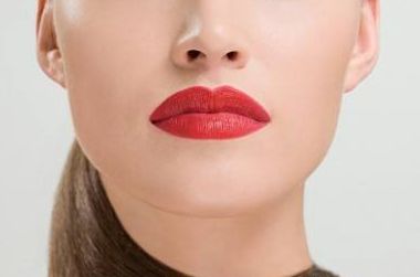 白領(lǐng)界翹楚!郭時(shí)偉拯救眼袋絕招揭秘