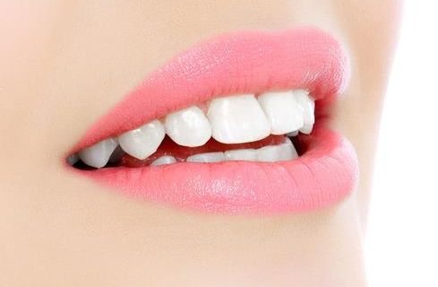 走過百變風(fēng)格，揭秘葉飛輪雙眼皮的魅力