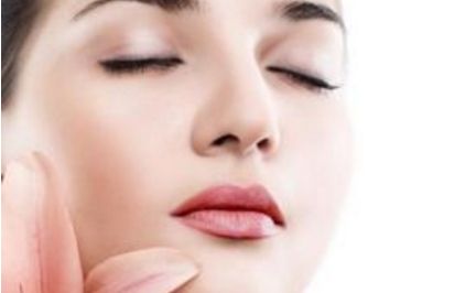 楊欣醫(yī)生雙眼皮手術(shù)如何呢？看看70天的變化過程圖吧