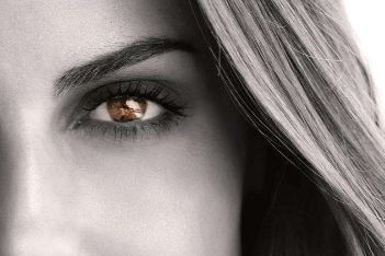 上海薇琳醫(yī)療美容中心專家?guī)泐I(lǐng)略面部吸脂術(shù)的神奇效果