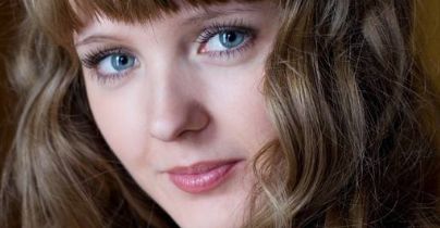 楊娥獨特的眼袋矯正手術：案例分析和醫(yī)院挖掘