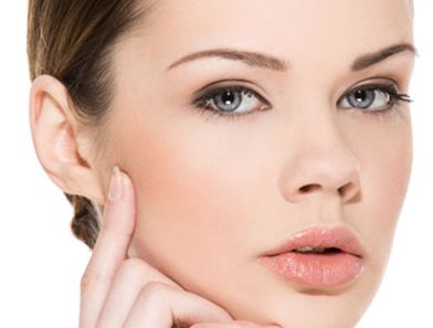 選擇雙眼皮手術(shù)，金小雷與黃佐，技術(shù)如何評(píng)估？