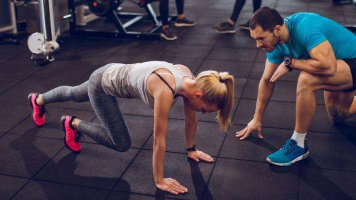 女生如何消除虎背熊腰