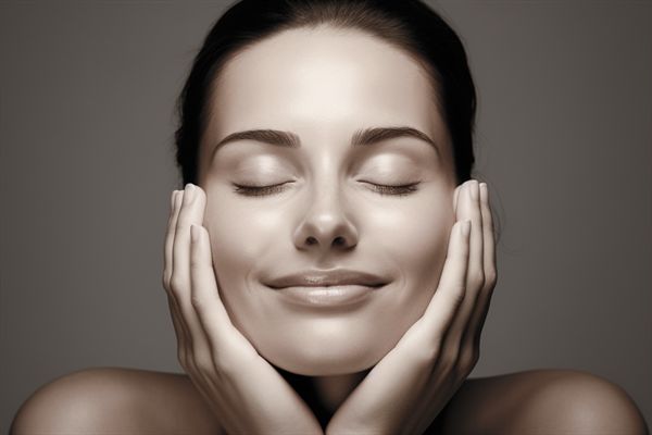 南充新韻悅美醫(yī)療美容門診部?jī)?yōu)質(zhì)服務(wù)和明細(xì)費(fèi)用公開，讓您放心選擇！