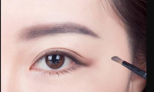 豐太陽穴能夠填充法令紋嗎如何避免術后風險