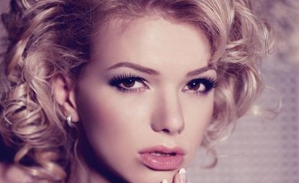 自體脂肪豐胸與假體豐胸：哪種效果更佳？