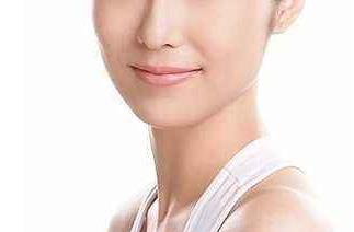 2023深圳醫(yī)院推薦！維生素復(fù)合隆胸技術(shù)哪家好？