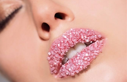 術(shù)后埋線雙眼皮的注意事項(xiàng)有哪些？有什么飲食禁忌？【經(jīng)驗(yàn)分享】