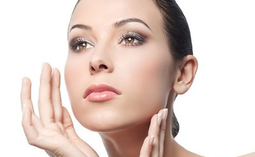 成都隆胸醫(yī)院優(yōu)勢(shì)匯總，深入解析技術(shù)特點(diǎn)與收費(fèi)詳情