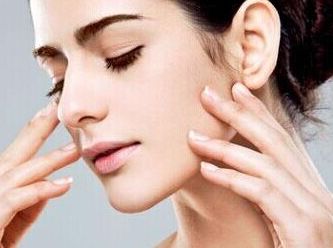 西安祛老年斑哪里好？推薦數(shù)家專業(yè)醫(yī)院！