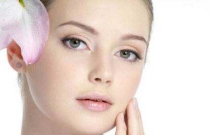 嘗試各種祛痘方法，最終發(fā)現(xiàn)點(diǎn)陣激光竟然有效！