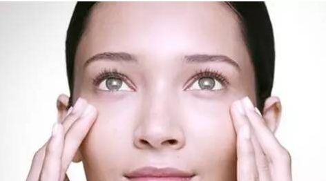 北京聯(lián)合麗格醫(yī)院醫(yī)生郭樹忠介紹，雙眼皮手術(shù)效果如何呢？