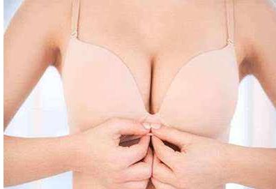 弦子是否已經(jīng)進行了整容？探討她的外貌變化與變化原因