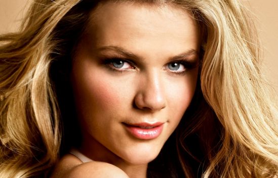 專業(yè)整形醫(yī)生推薦：解決面頰填充問題，專精眼整形技術(shù)