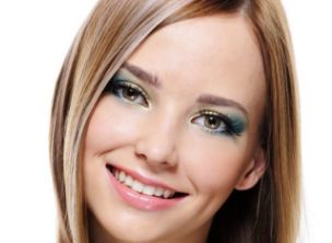 成都植發(fā)領(lǐng)域之爭(zhēng)！挑戰(zhàn)正規(guī)醫(yī)院排行前八，誰(shuí)更勝一籌？技術(shù)實(shí)力與新銳較量中！