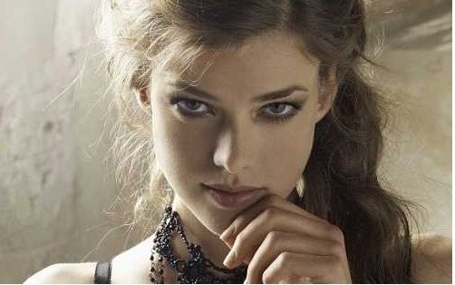 成都超微創(chuàng)去眼袋哪家最靠譜？專家推薦，性價比高的眼袋治療醫(yī)院！