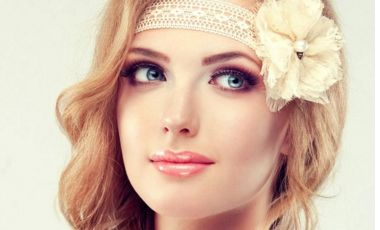 李信隆的鼻子有何特點