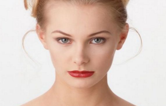 北京哪家醫(yī)院做鼻基底填充好？