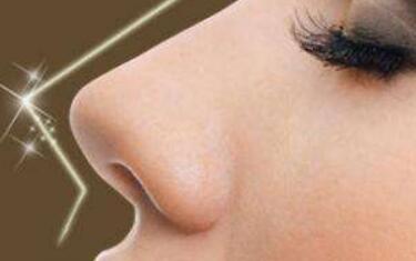 重慶面部整形醫(yī)生排名揭曉！夏德林、王量、吳一等專家助您完美容顏