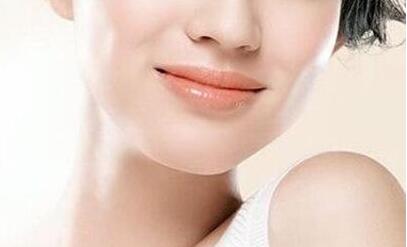 張娜拉整容前的真實(shí)面貌，她經(jīng)歷了哪些整容項(xiàng)目？