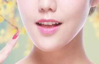 鄭州果酸換膚袪痘疤比較權(quán)威的整形美容醫(yī)院排行榜發(fā)布！2023年口碑比較好的鄭州整容醫(yī)院前十強盛裝亮相！