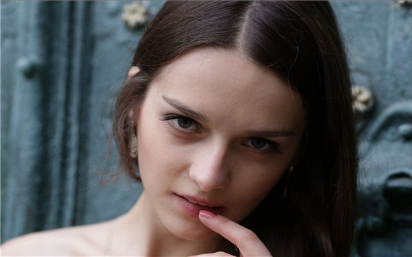 荊州割雙眼皮整形手術(shù)為何在過(guò)去六年間備受矚目？