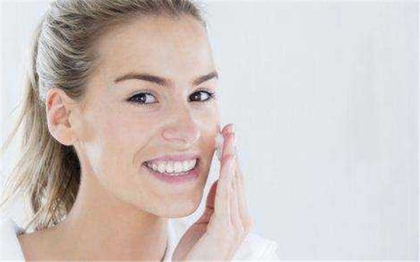 北京去痘坑醫(yī)院排名及測評：十家實力醫(yī)院揭秘