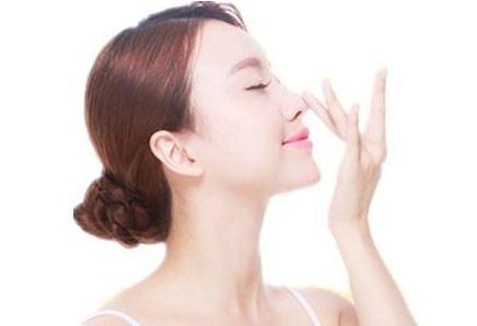 沈陽哪家醫(yī)院注射淚溝效果好，專家推薦的醫(yī)院有哪些？