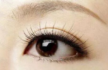 唐藝昕整容傳聞曝光：真相揭秘她是否成功進(jìn)行整容術(shù)