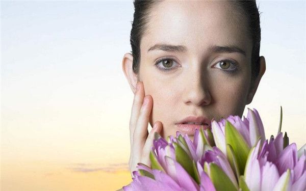 同濟醫(yī)院整形外科預(yù)約掛號攻略：醫(yī)生介紹、價格表查詢一鍵搞定