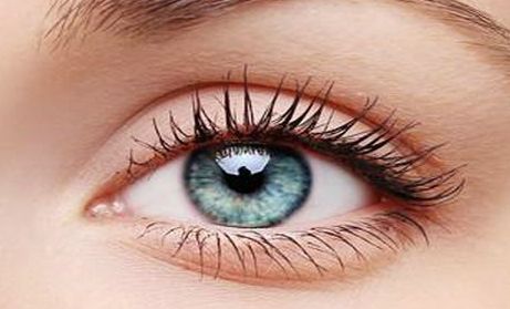 如何有效地對(duì)待寶寶的外貌問題-探討章齡整容的必要與風(fēng)險(xiǎn)