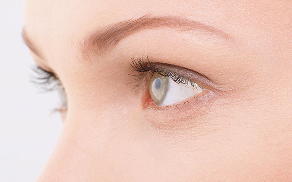 鼻部整形術(shù)有哪些選擇？是否存在風(fēng)險(xiǎn)及人體危害？