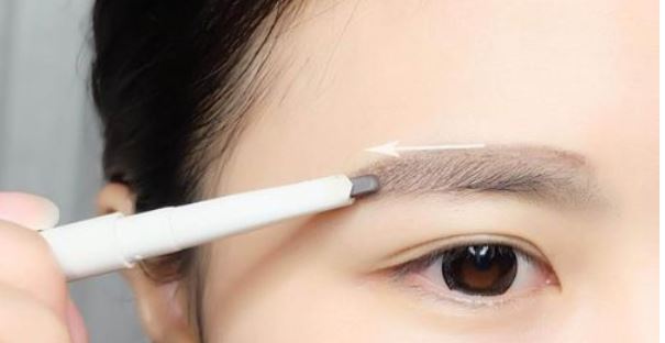 e光祛痘價格區(qū)間為什么如此廣泛？采用此方式的好處有哪些呢？