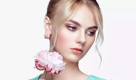 合肥治療疤痕高效醫(yī)院排行榜，領(lǐng)導(dǎo)療效方面華美專家更受歡迎