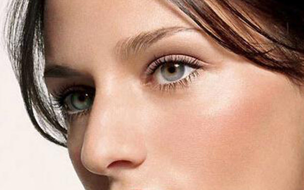 fue毛發(fā)種植治療副作用到底有哪些？如何有效預(yù)防？