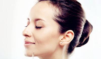 東莞市人民醫(yī)院整形科去眼袋有哪些優(yōu)勢？手術(shù)醫(yī)生和特色一覽