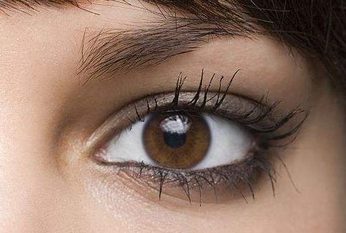 揭秘吳亦凡整容傳聞：醫(yī)美專家解讀真相