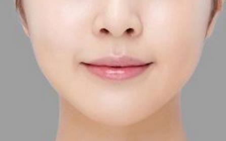 廣州哪家整形醫(yī)院治療上瞼下垂比較權(quán)威？2023年廣州哪家醫(yī)療美容醫(yī)院療效比較好權(quán)威整形醫(yī)院推薦